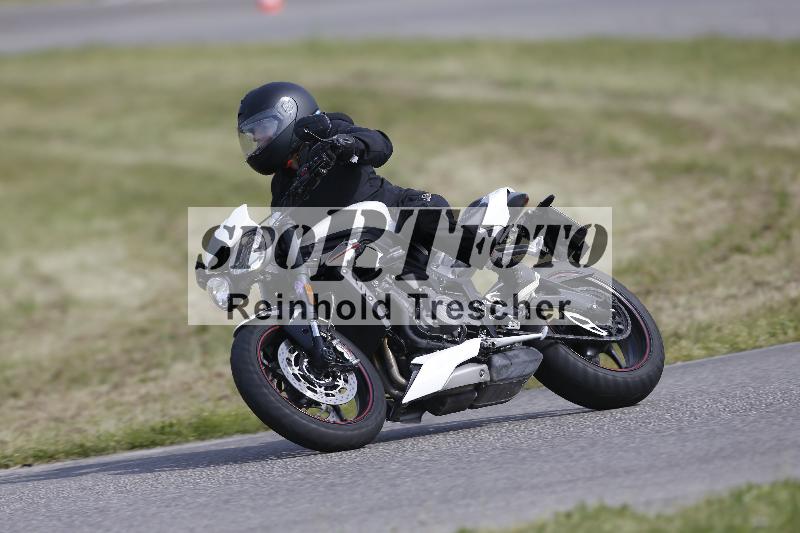 /Archiv-2024/17 01.05.2024 Speer Racing ADR/Schnuppertraining